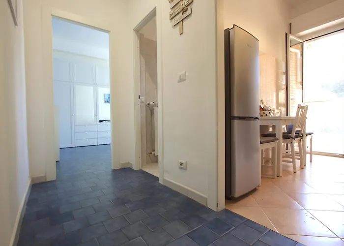 Casetta Up In Ostia * רומא